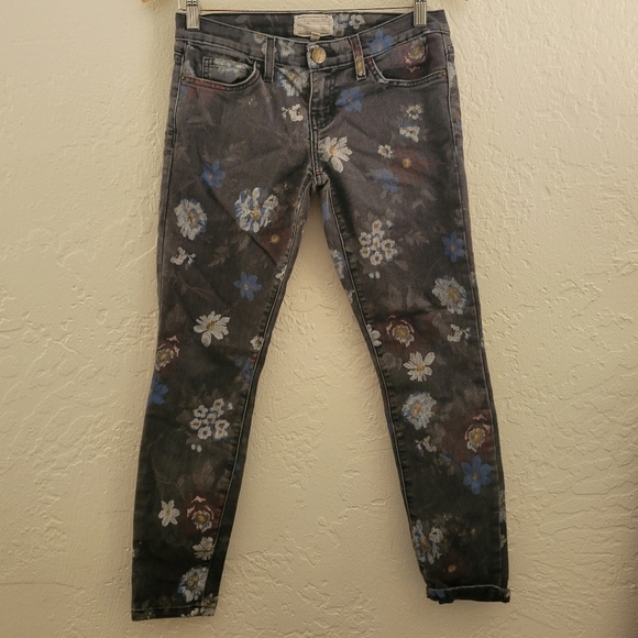 Current/Elliot The Stiletto Black Wild Flower Jean Size 26 - Picture 1 of 9